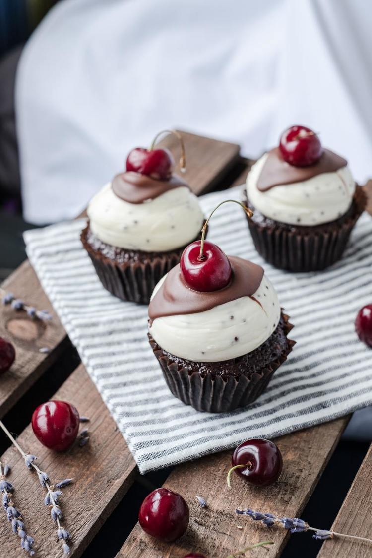 Cupcakes Recipe - Cherry Chocolate Cupcakes