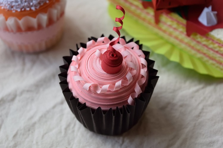 Pink Icing Chocolate Cupcakes Recipe