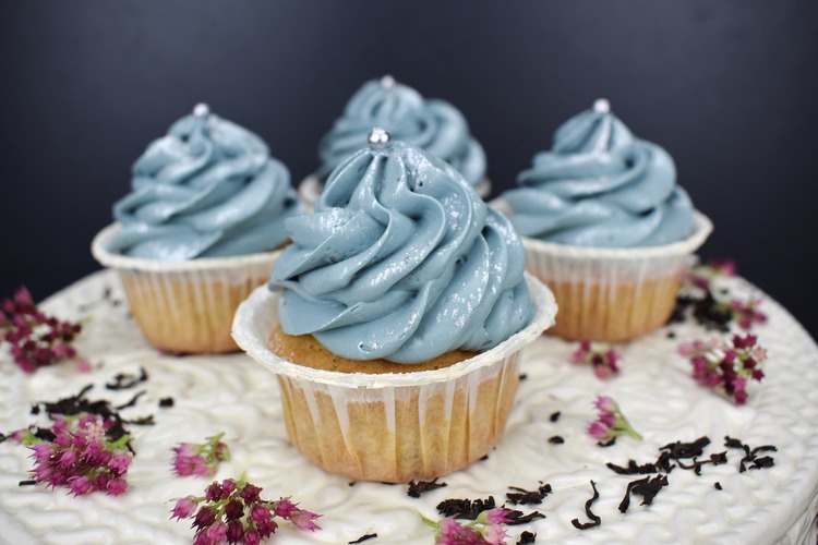 Cupcake Recipe - Mini Vanilla Cupcakes with Blue Icing